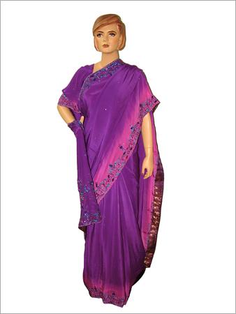 महिलाओं की साड़ी