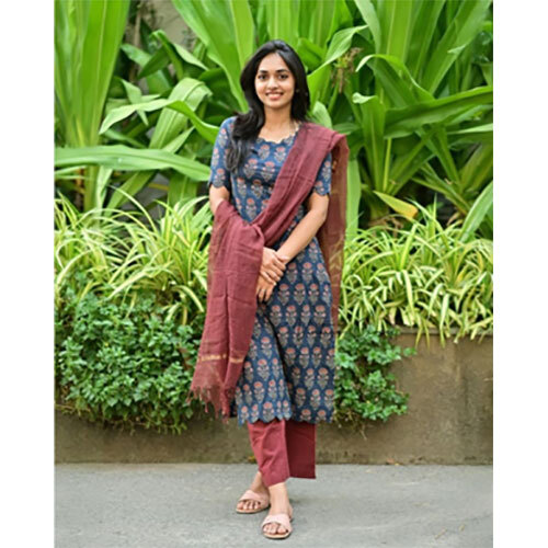 Simple Cotton Kurti Set With Kota Doria Dupatta - Ethnic Region: Indian