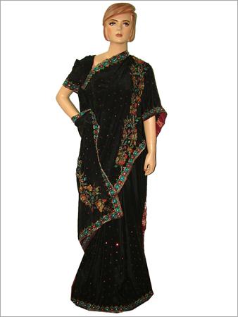 महिलाओं की साड़ी