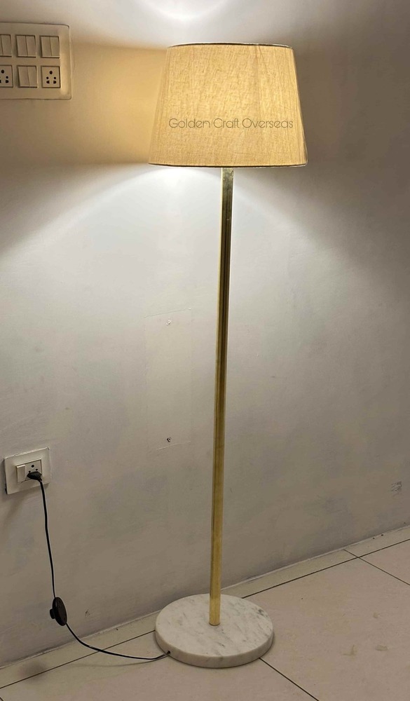 BRASS FLOOR LAMP