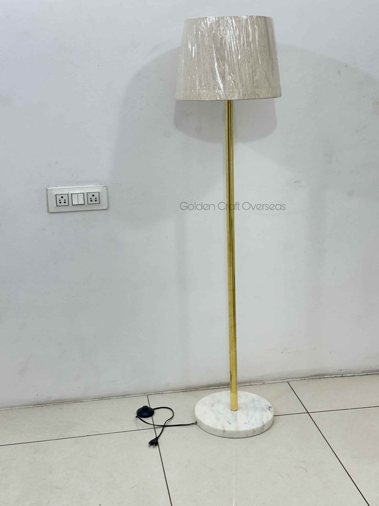 BRASS FLOOR LAMP