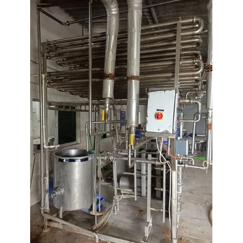 Automatic Milk Chilling Plant - Color: Silver