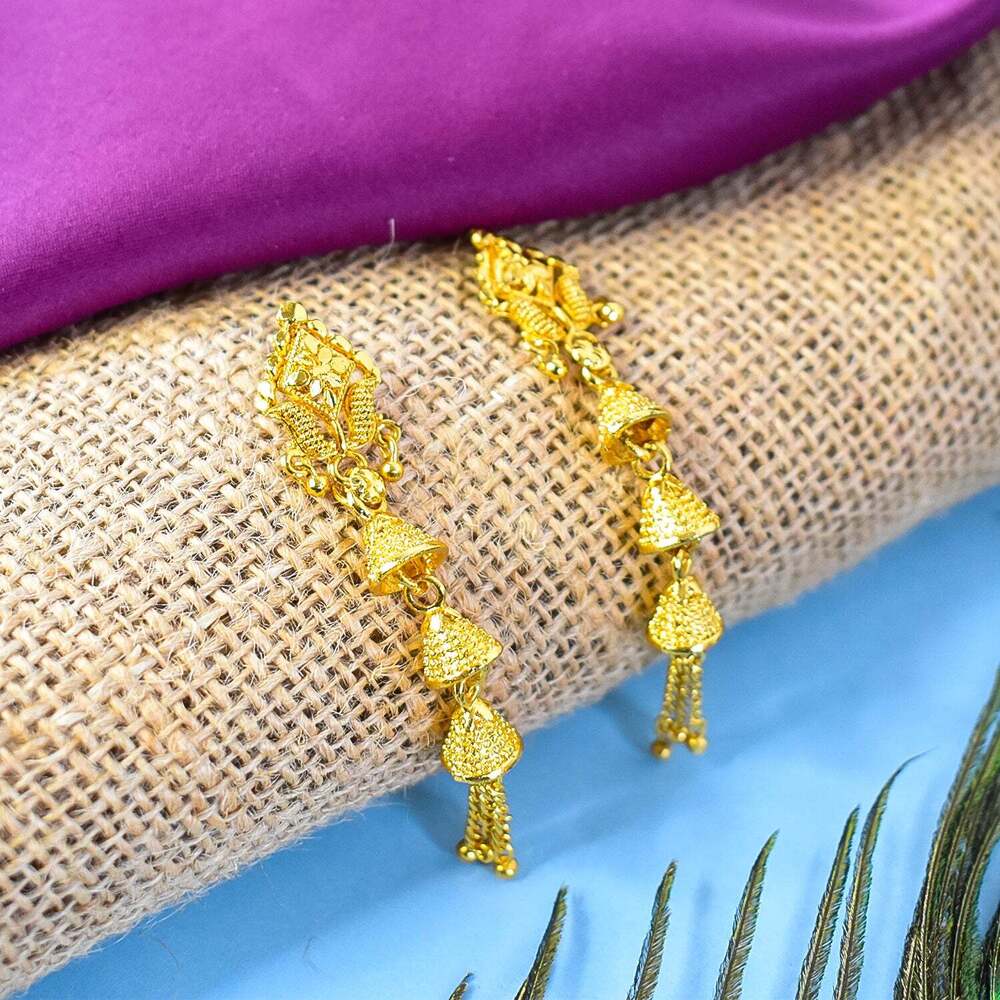 Gold-Plated Earringss for Women a   Elegant