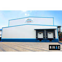 Puf Panel Building - Color: White