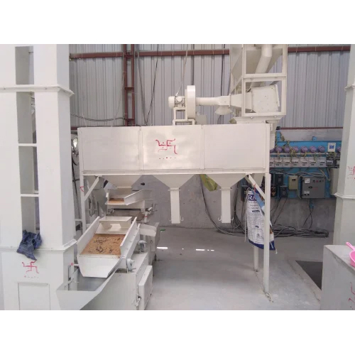 Semi Automatic Atta Chakki Plant - Capacity: 800-4000 Kg/Hr