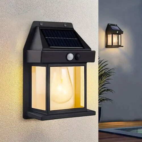 Solar Garden Lamp - Color: Black