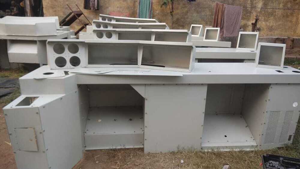Railway Driver Desk