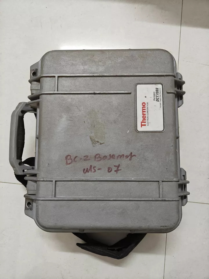 Thermo Polysonics Portable Transit Time Flowmeter DCT-7088