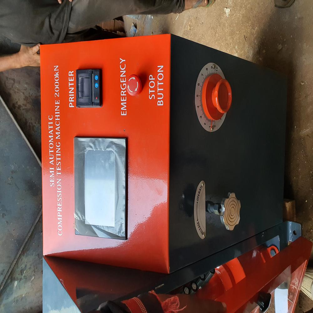 Semi Automatic Compression Testing Machine Touch Screen With Printer - Machine Weight: 600 Kilograms (Kg)