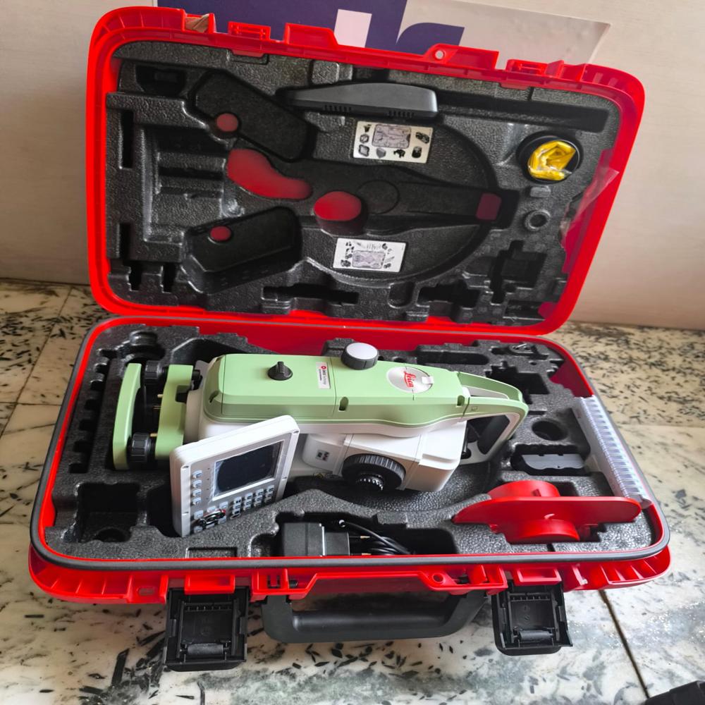 Leica Flexline Ts03 Manual Total Station, For Survey - Material: Plastic