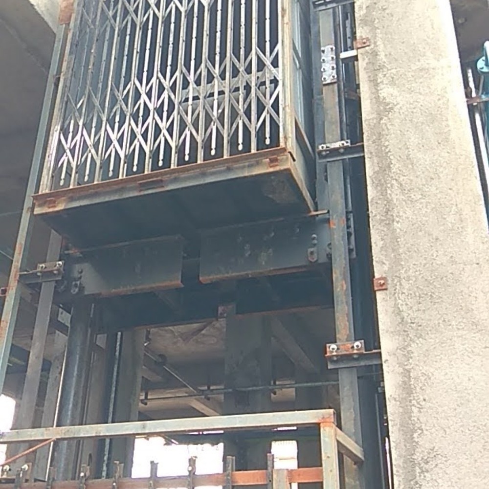 Hydraulic Loading Platform