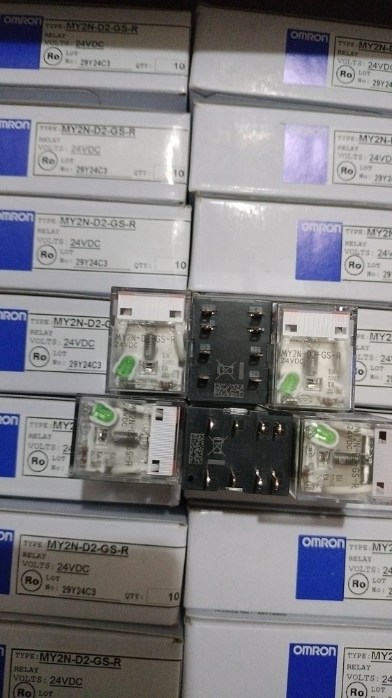 OMRON RELAY 24VDC, MY2N-D-GS-R, E3F-DS10C4, BI10-M30-AZ3X