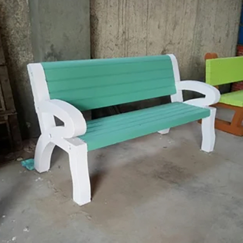 Rcc Precast Decorative Bench - Dimension (L*W*H): 1500 Mm * 200 Mm * 50 Mm Millimeter (Mm)