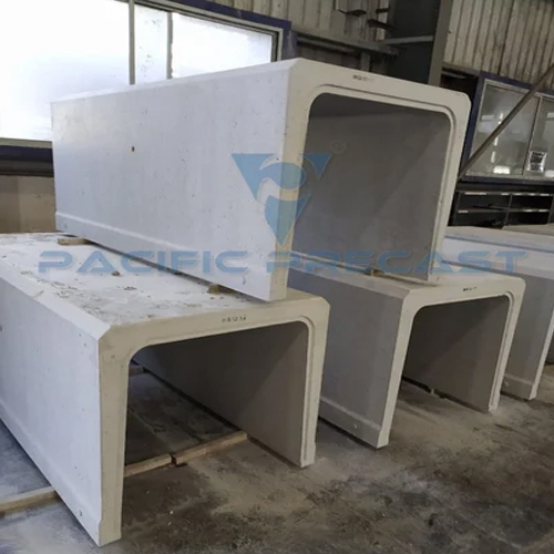 Rcc Precast Concrete U Drain - Dimension (L*W*H): 900Mm X 900Mm Millimeter (Mm)