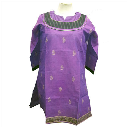 फैंसी लेडीज़ कुर्तियाँ