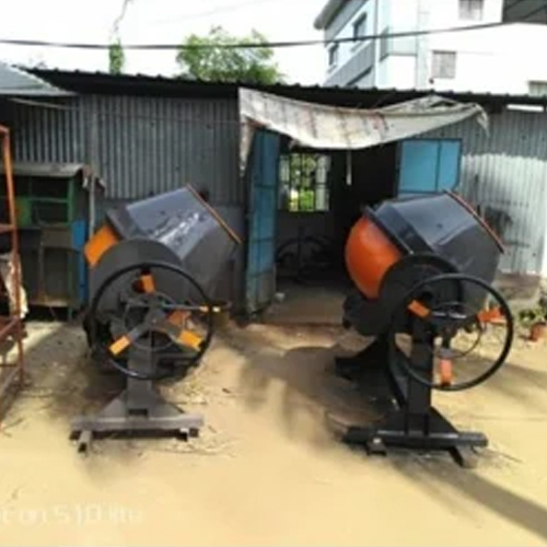 Concrete Mixer For Construction - Color: Black