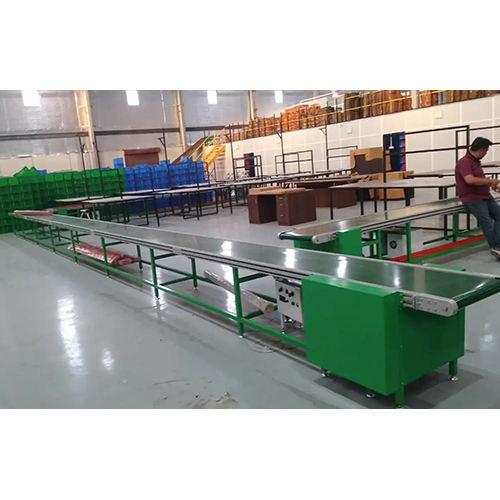 Flat Belt Conveyor - Material: Mild Steel