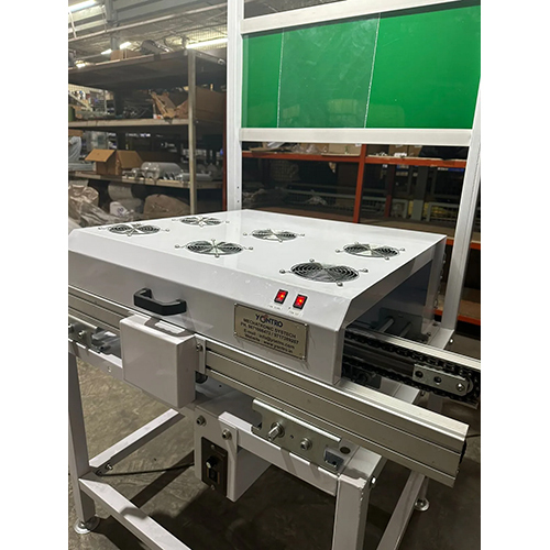 Mesh Belt Output Wave Cooling Conveyor - Material: Mild Steel