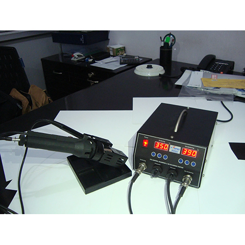 Digital Soldering And De-Soldering Station DSP 909 D