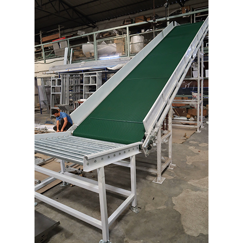 Inclined Conveyor - Belt Type: As Per Cust. Choice