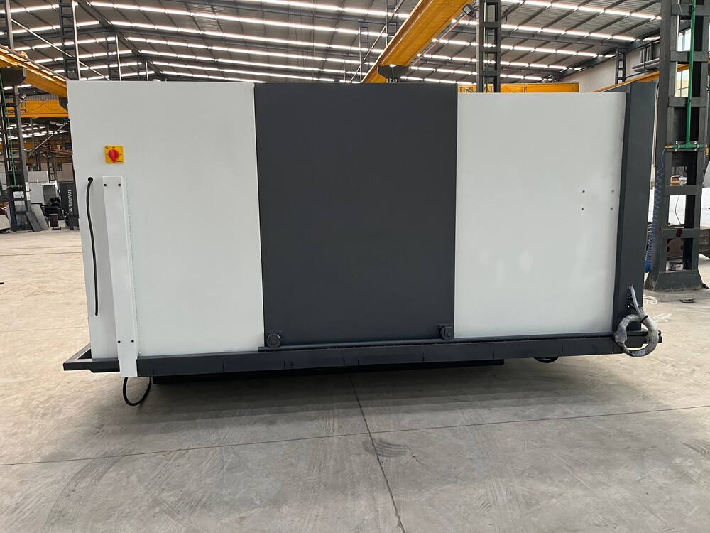 Cnc Lathe Machine - Stainless Steel, 3400x1950x1825 Mm | 200-1800 Mm Turning Dia, High Rigidity, 800 Rpm Spindle Speed, Computerized Control