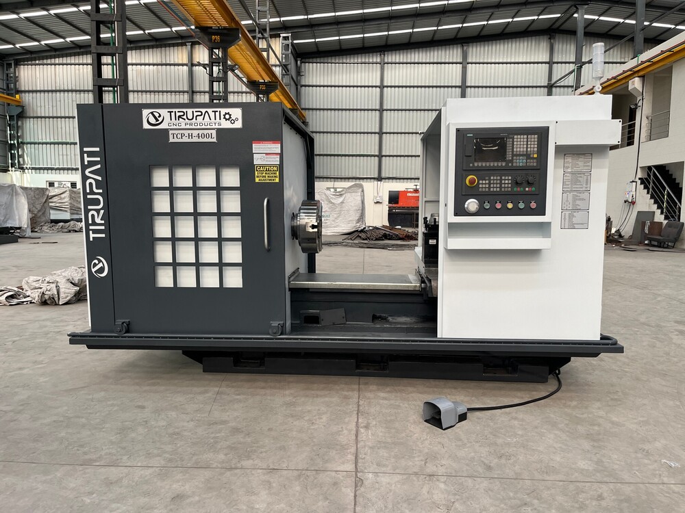 Cnc Lathe Machine - Stainless Steel, 3400x1950x1825 Mm | 200-1800 Mm Turning Dia, High Rigidity, 800 Rpm Spindle Speed, Computerized Control