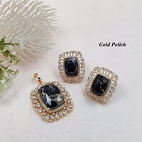 Affordable Shiny AD Locket Set