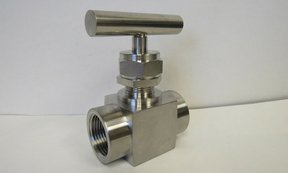 Ss Needle Valve - Stainless Steel, Compact Design With Needle-shaped Plunger For Precise Flow Control | High Durability And Corrosion Resistance