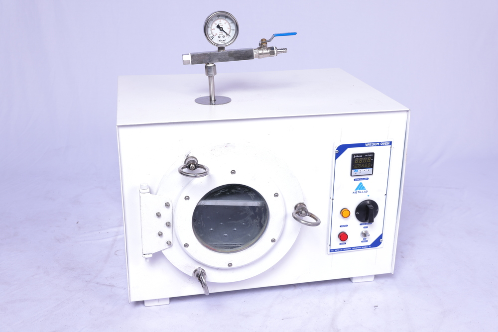 Vacuum Oven - Stainless Steel, 23 Dia X 30 Depth, 12 Ltr Capacity | Microprocessor Based Pid Controller, Toughened Glass Window, Aluminium Tray, Vacuum Gauge, Durable Galvanized Exterior