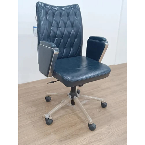 Office Visitor Chair - Artwork: Machine Made
