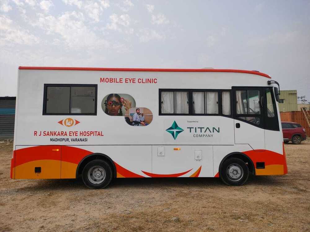 Medical Van By Valuable Wheels India Private Limited