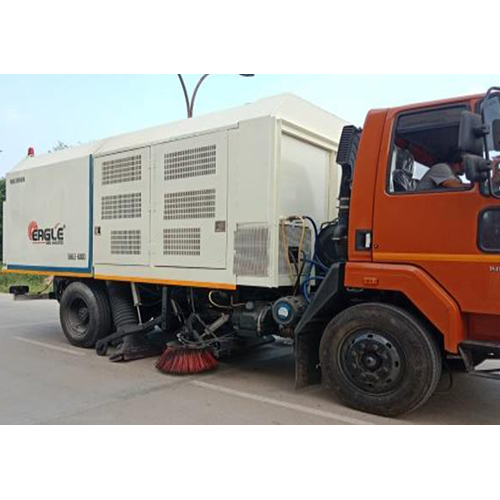 Truck Mounted Road Sweeper Machine - Color: White Paint Coated