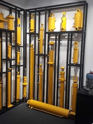 Industrial Hydraulic Cylinder - Body Material: Stainless Steel