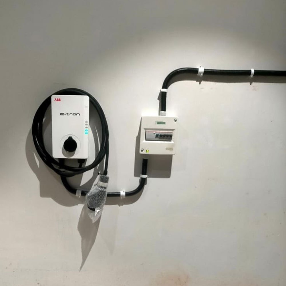 Abb Terra Ac Wallbox 22 Kw Home & Office Use Electric Vehicle Ev Car Charger With Two Year Warranty