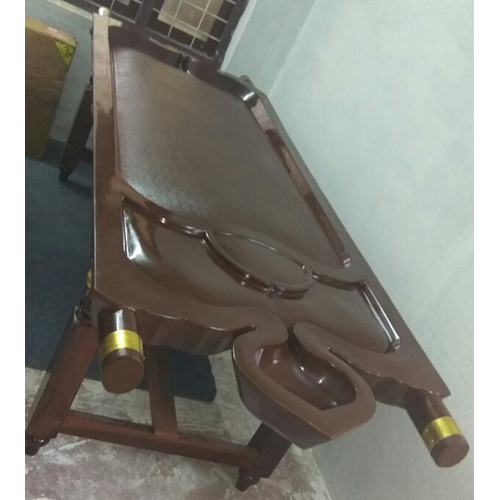 Fibre Shirodhara Table With Wooden Stand - Color: Different Avilable