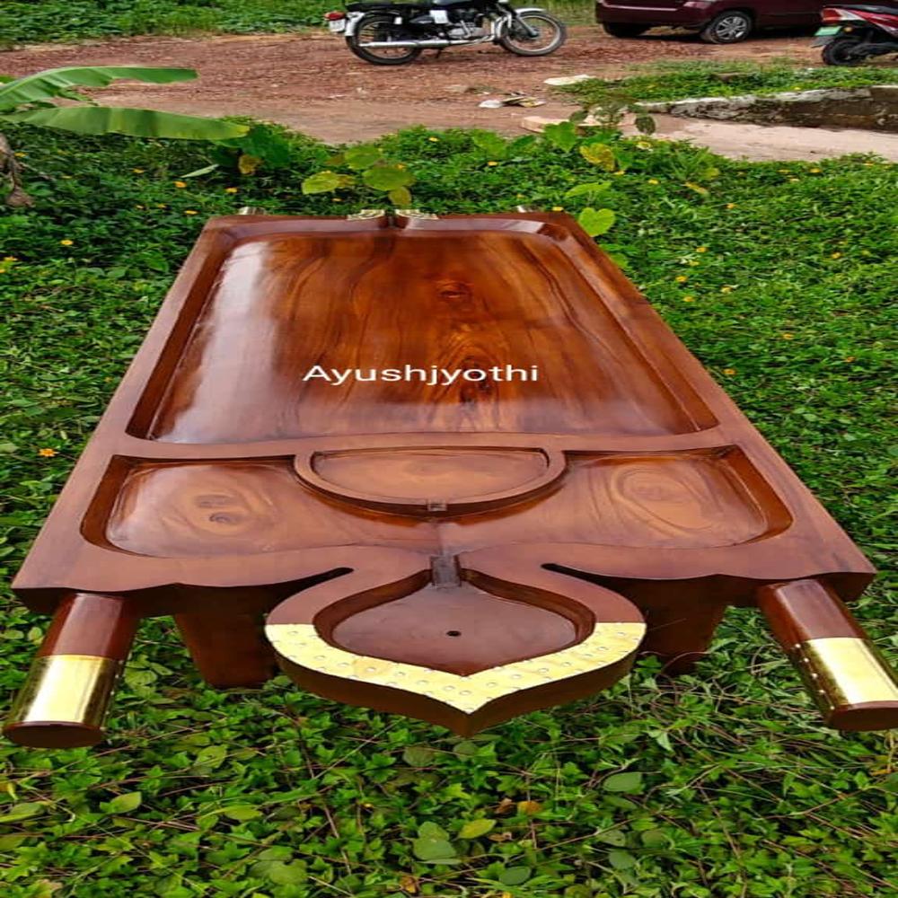 Panchakarma Wooden Dharapathy - Color: Brown