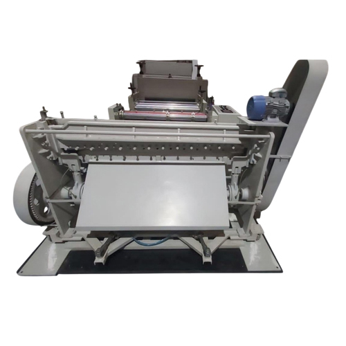 Expanded metal shearing machine