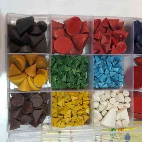 Plastic Media - Color: Multicolor