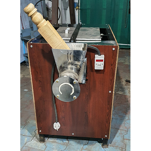 Flour Kneading Machine