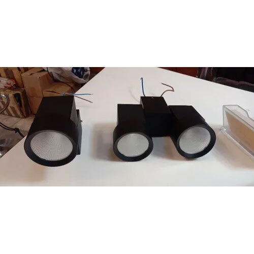 Cob wall light moveable