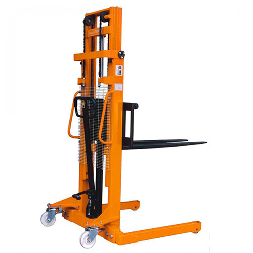 Hydraulic Manual Stacker - Attributes: Durable