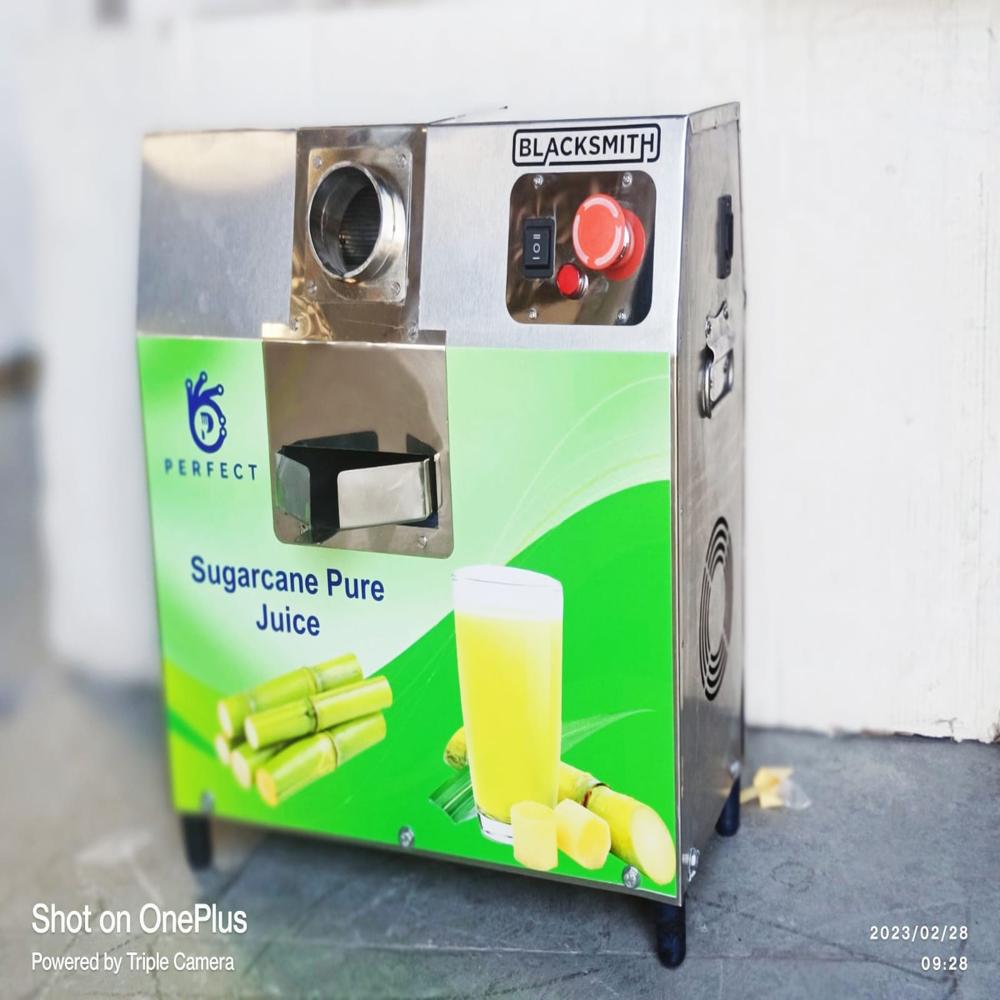 Commercial Sugarcane Juicer - Material: Stainless Steel