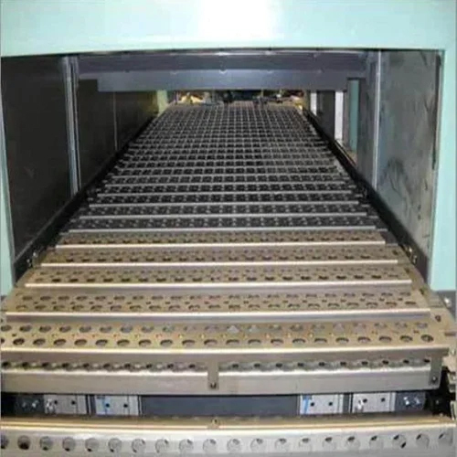 Oil Fired Conveyor Oven - Material: Mild Steel