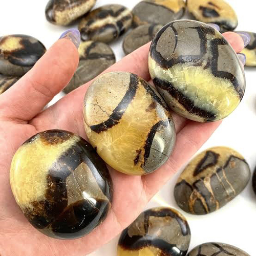 Serpentine Palm Stone - Size: Various Available