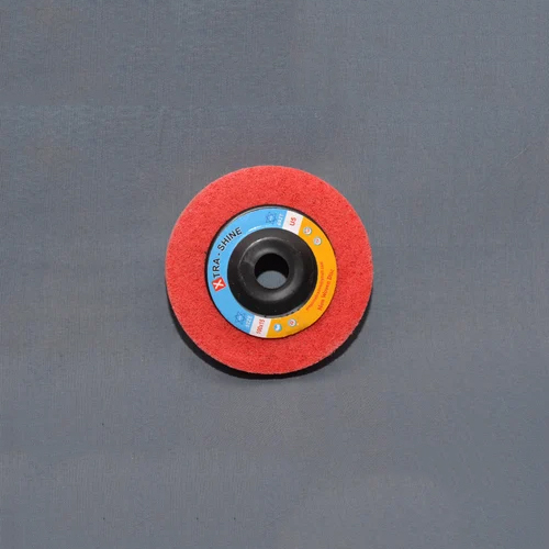 Non Woven Polishing Discs - Color: Red