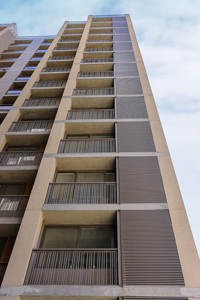 Exterior Grade & Wooden Coted Vindsil U Shape Baffle Cladding System