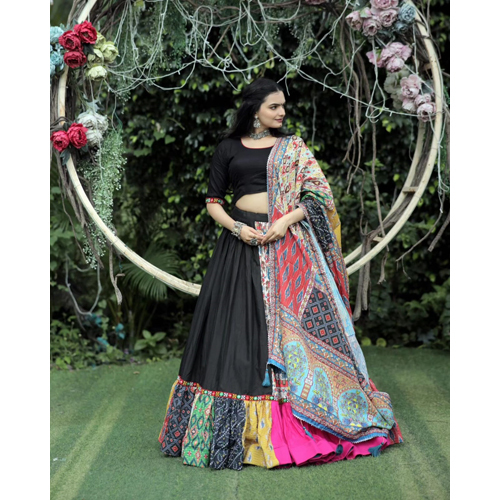 Navratri Chaniya Choli - Color: Multicolor