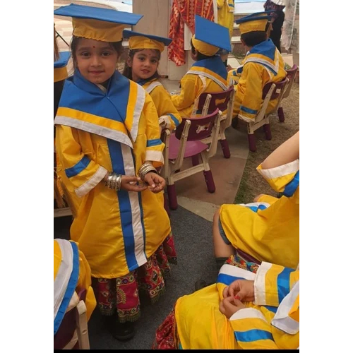 Convocation Gowns With Collar Set And Hat - Age Group: 5-7 Years