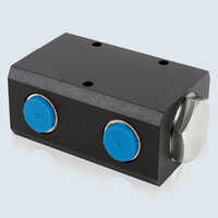 Flow Divider -Combiner