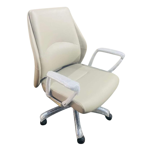 Leather Plywood Office Chair - Color: As Per Requirement